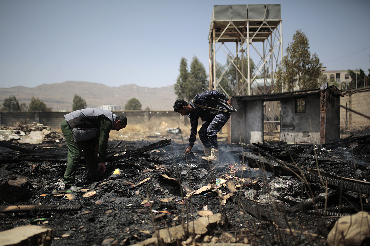 Saudi Arabian Forces Continue To Pummel Yemen Despite Houthi Ceasefire