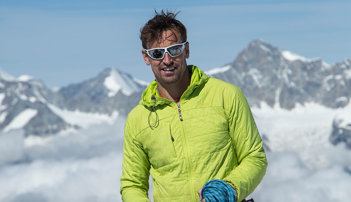 Mountain Climbing British Climber Reaches Everest Summit For Record ...