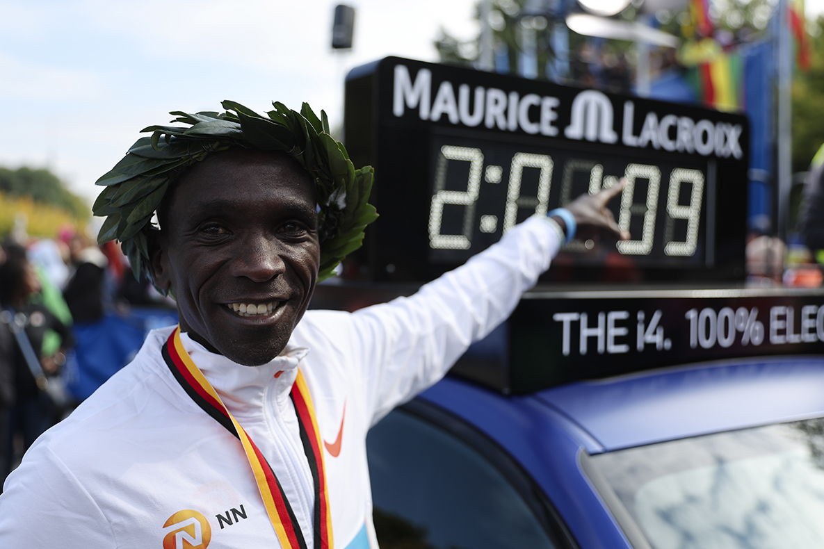 world-record-for-kipchoge-in-berlin-marathon-trendradars-uk