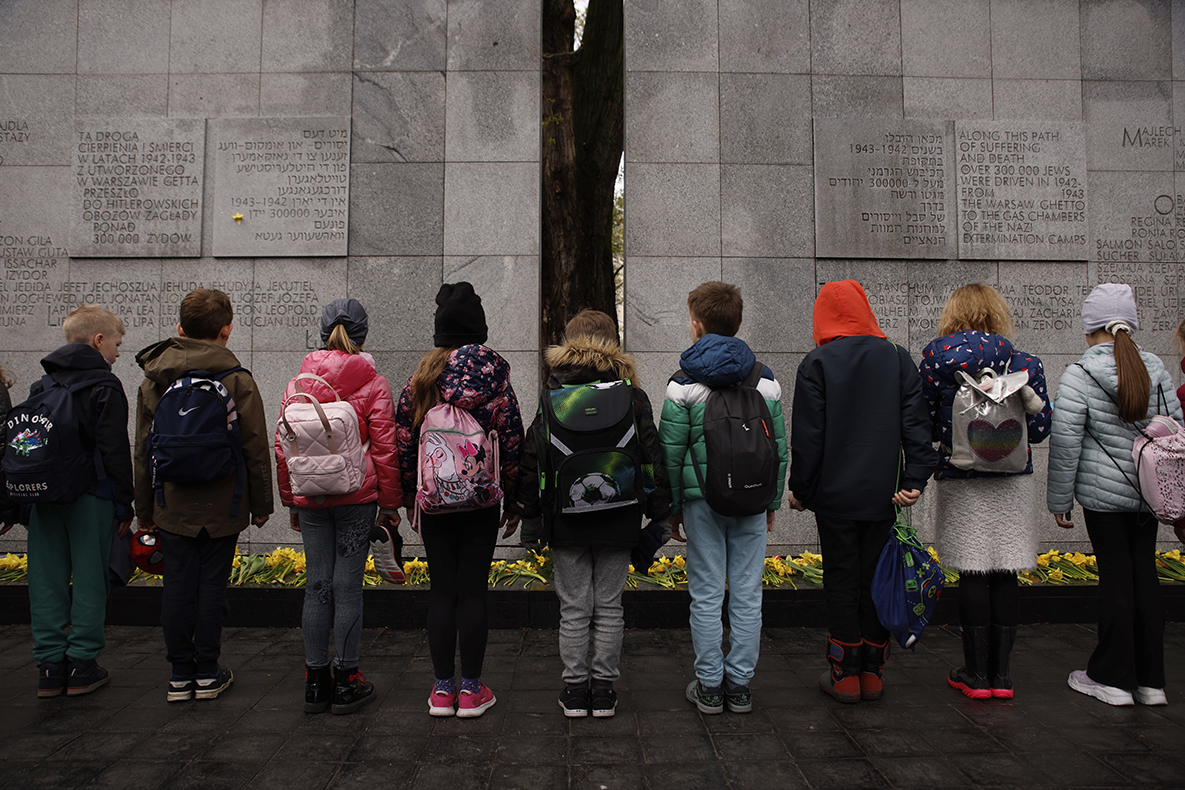 Warsaw Ghetto Uprising commemorated on 80th anniversary Morning Star