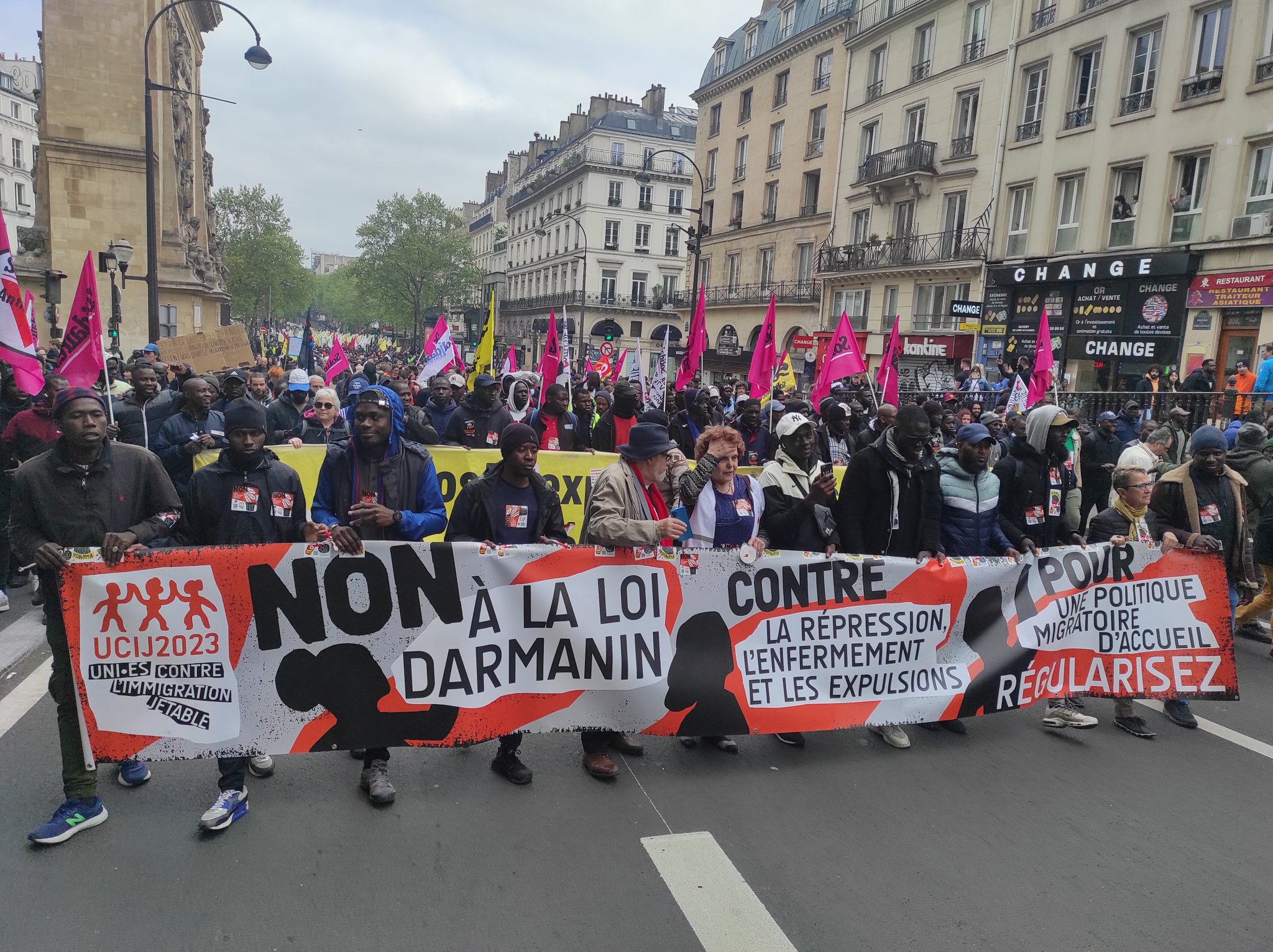 Thousands march against ‘racist’ immigration laws in France | Morning Star