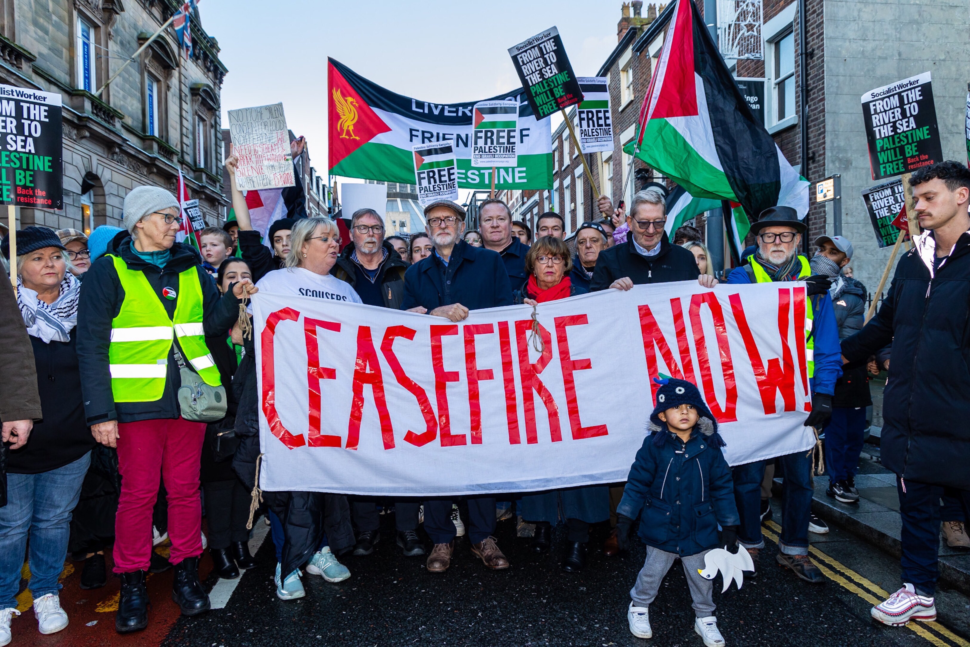 Corbyn joins pro-Palestine protest in Liverpool | Morning Star