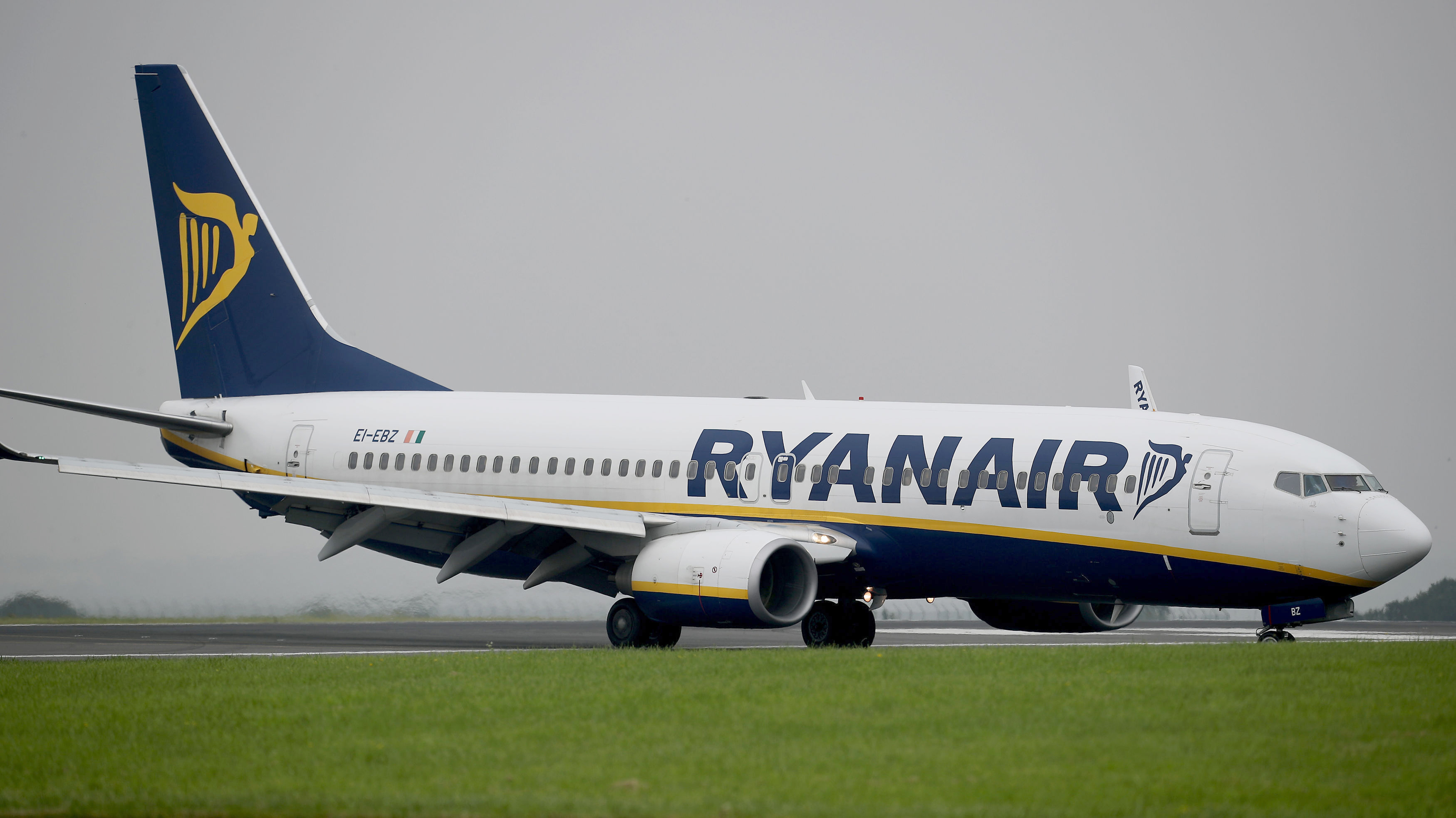 Ryanair Staff Salary