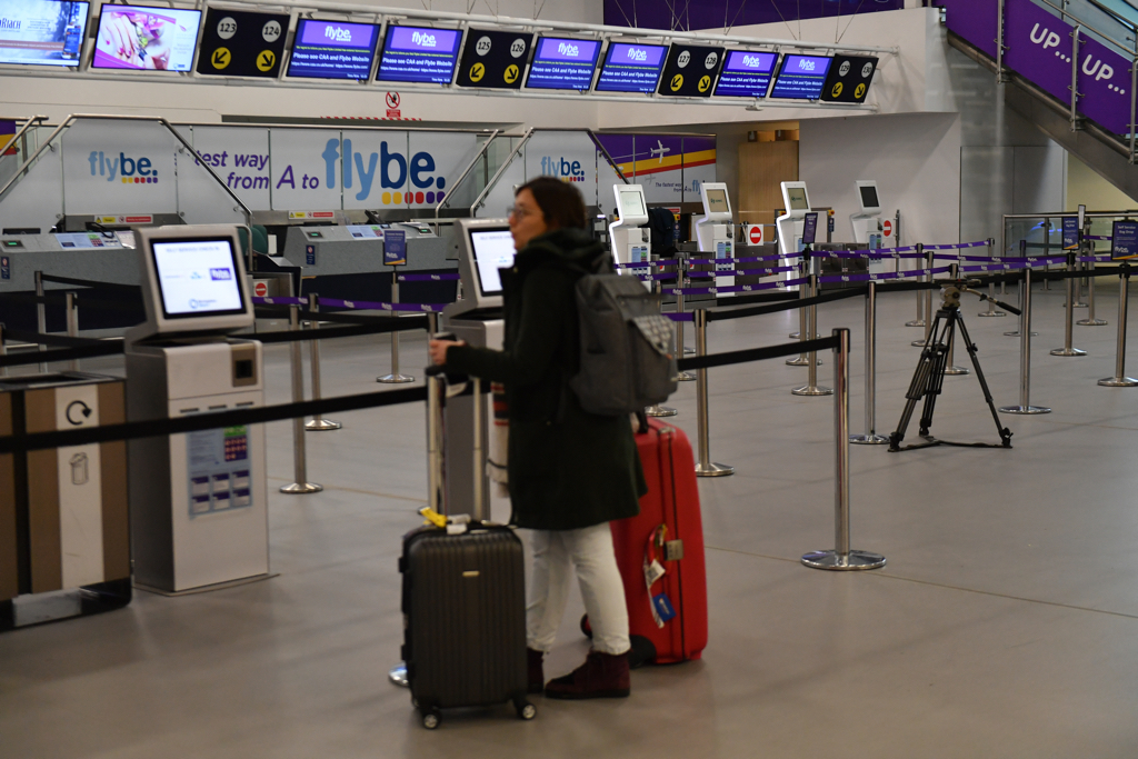 flybe baggage delayed