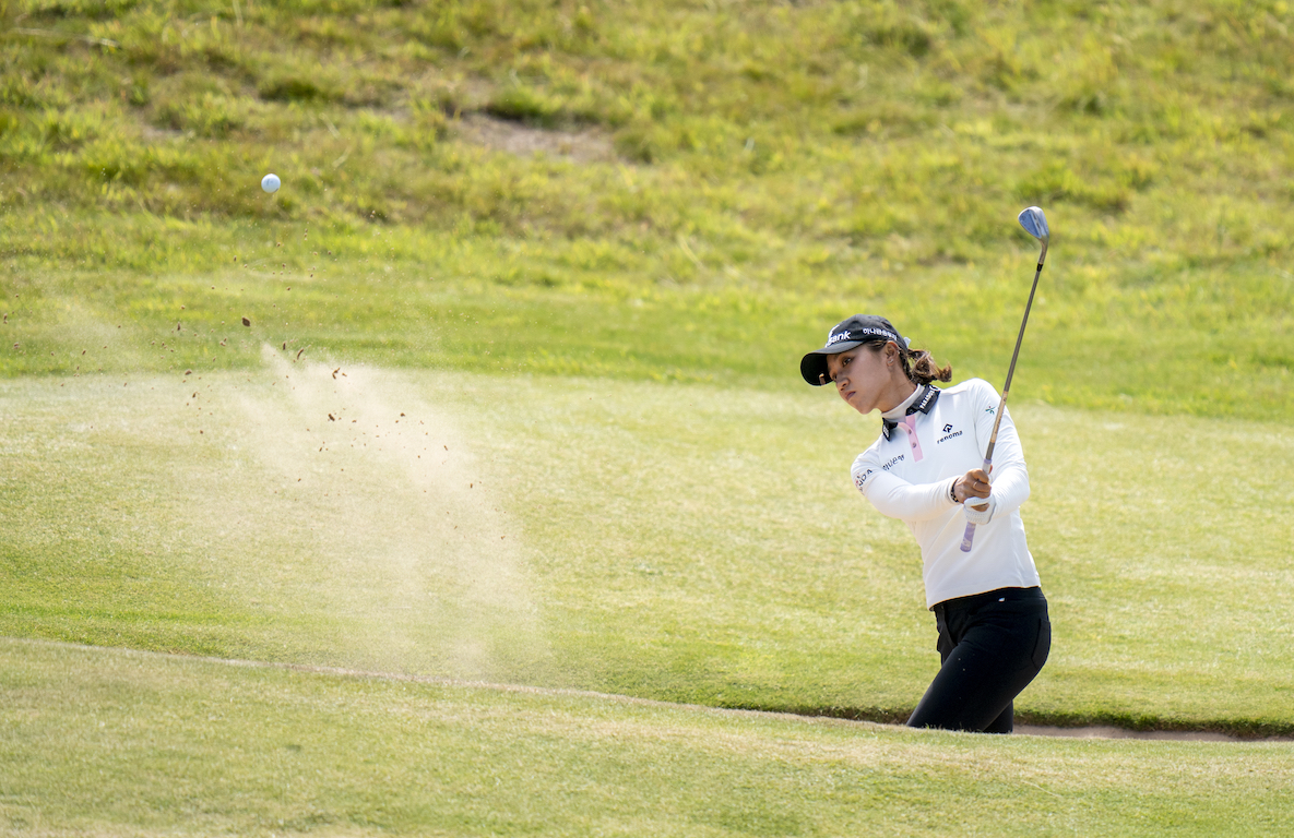 women-s-golf-world-number-one-ko-shares-lead-at-ladies-international