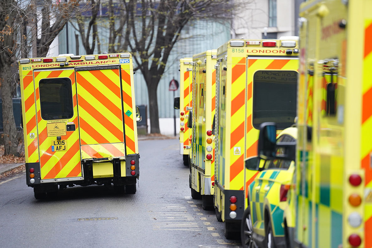 One In Four Ambulance Patients Waiting Over An Hour For Aande Handover Morning Star 9639