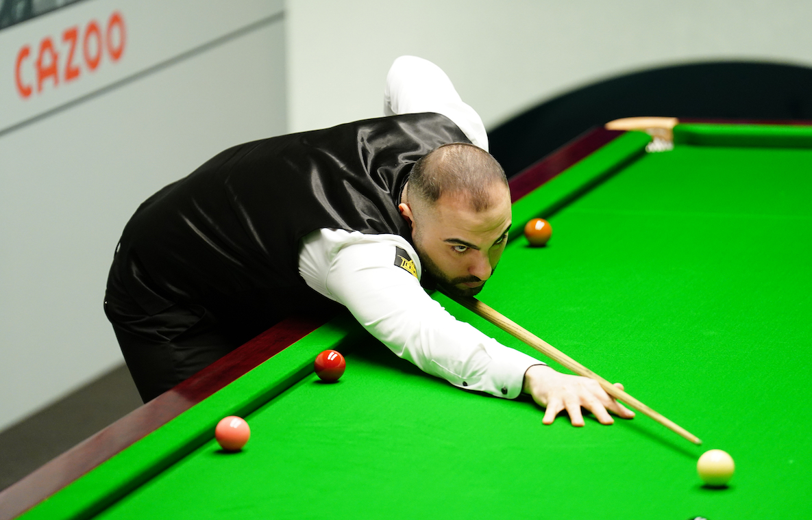 World Snooker Championship 2023: Ronnie O'Sullivan beats Pang Junxu in  first round - BBC Sport