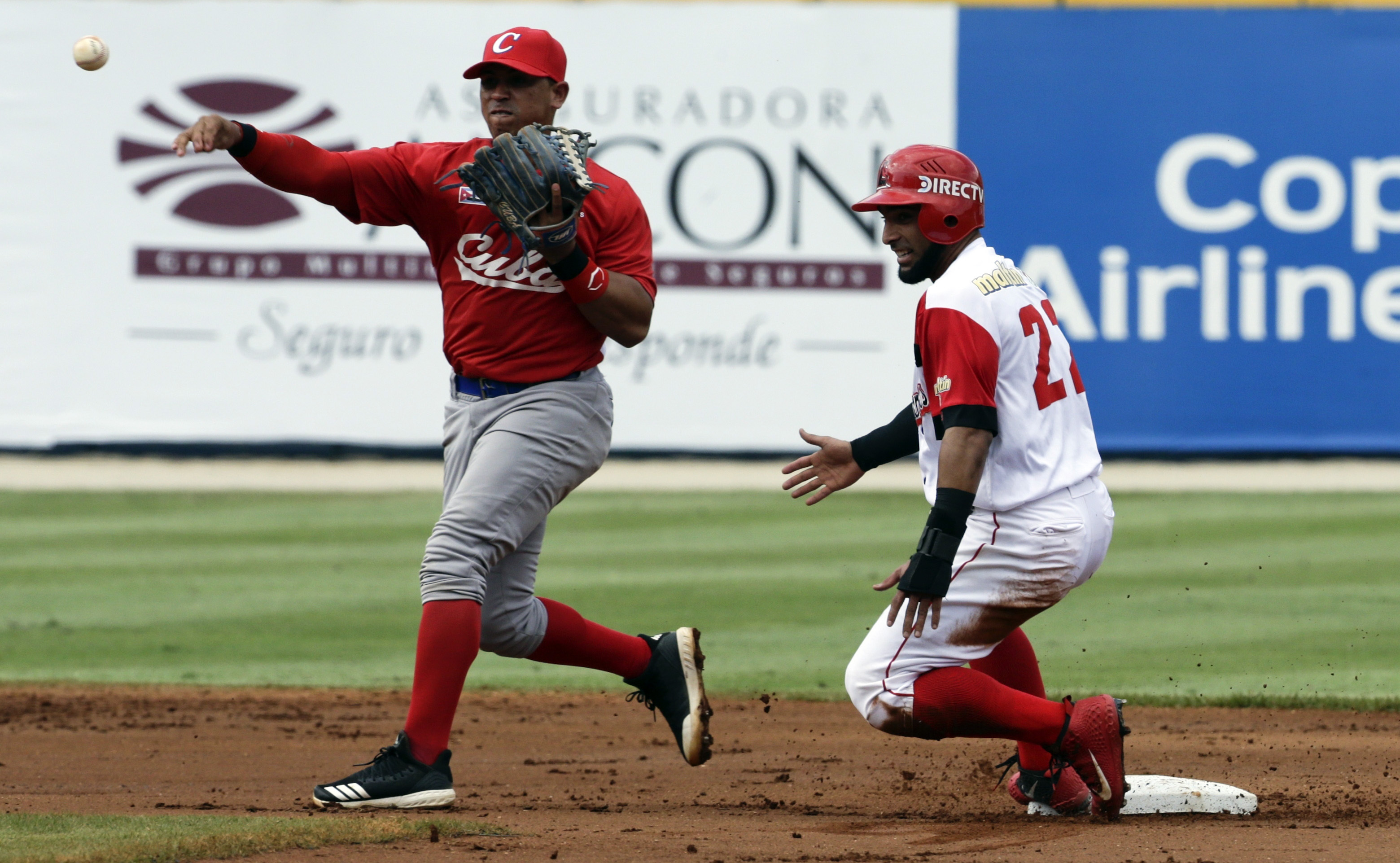 Men's Baseball Venezuela make it two from two with victory over Cuba