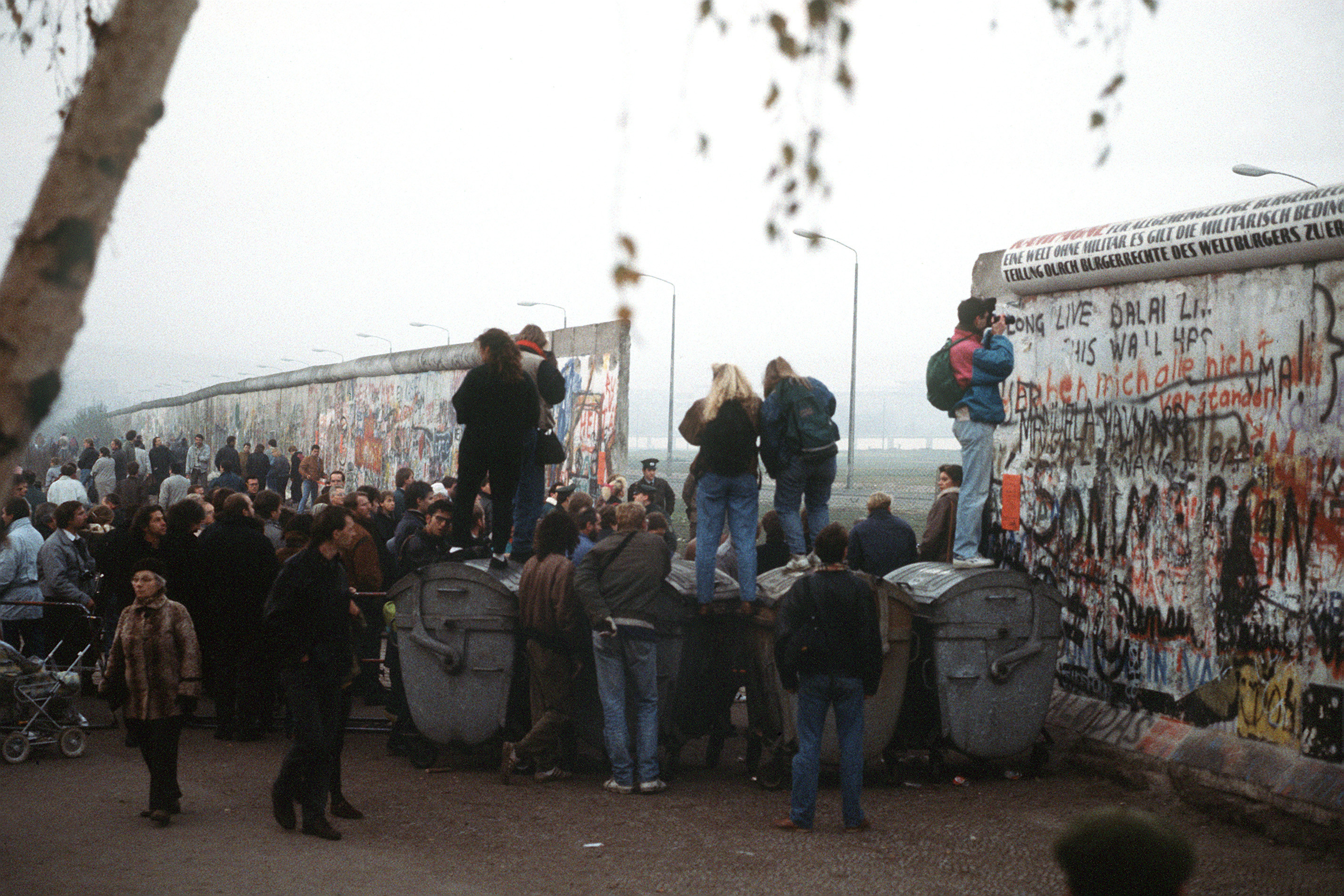 germany-remains-divided-30-years-after-fall-of-berlin-wall-government