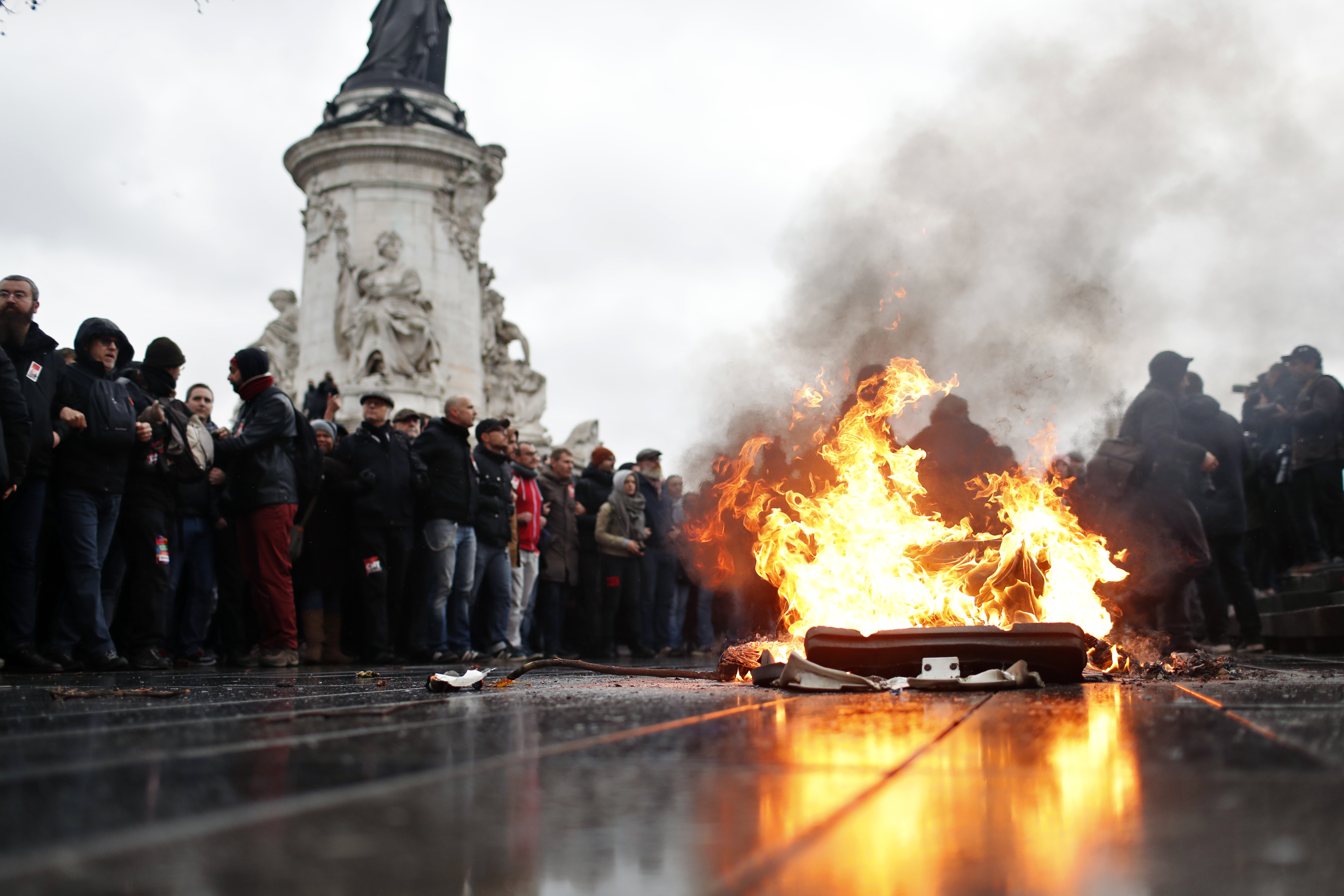 Paris Set For Lockdown Amid Wave Of Gilets Jaunes Protests