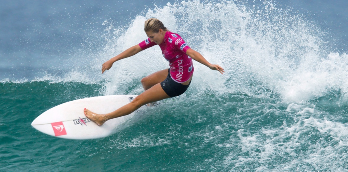 Surfing World Surf League offers male and female riders equal prize ...