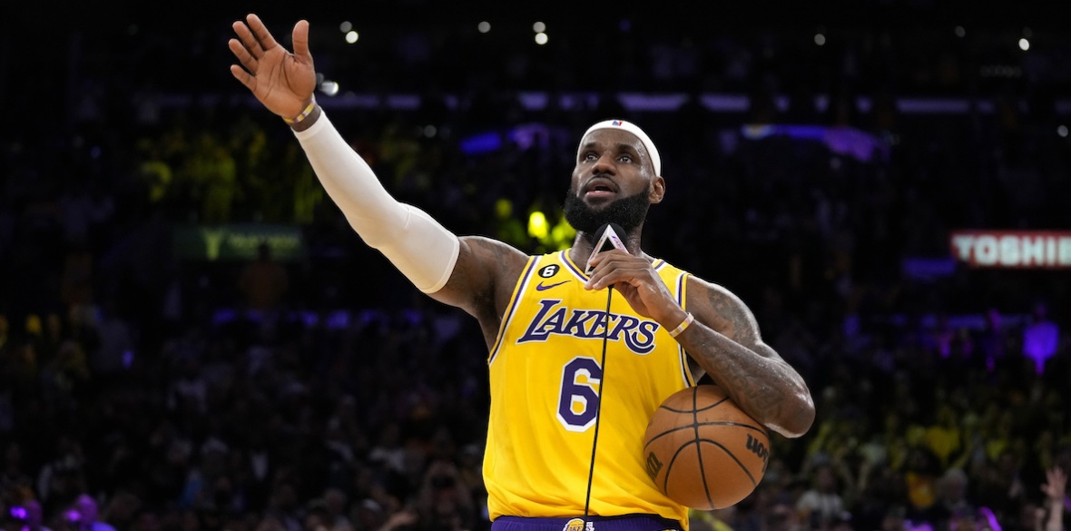 LeBron James passes Wilt Chamberlain for third-most field goals