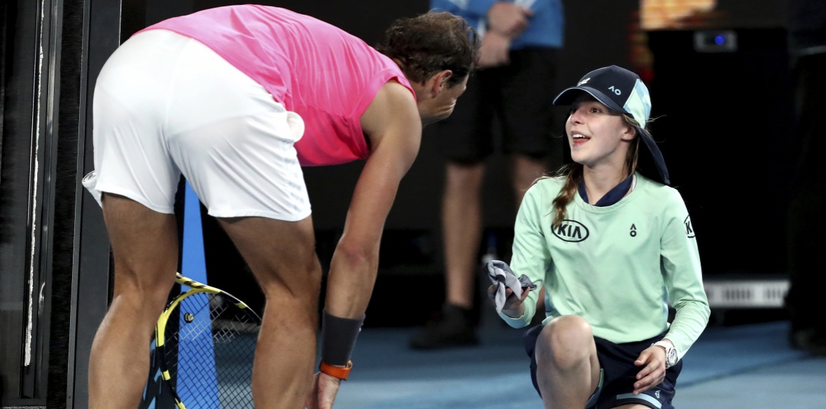 Men s Tennis Rafael Nadal apologises to brave girl after striking her with a ball accidentally Morning Star