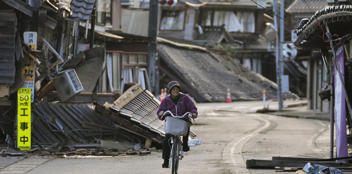 Japan earthquake toll rises to 84 as survival window closes | Morning Star