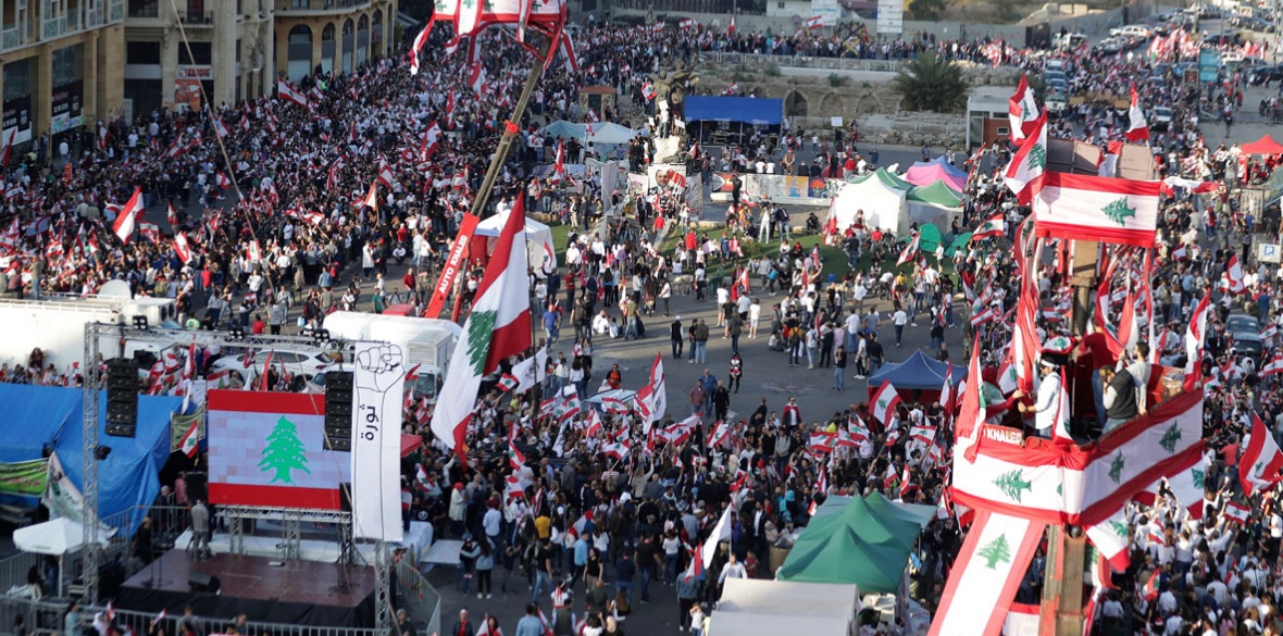 Revolutionary independence day parade in Lebanon dwarfs official army