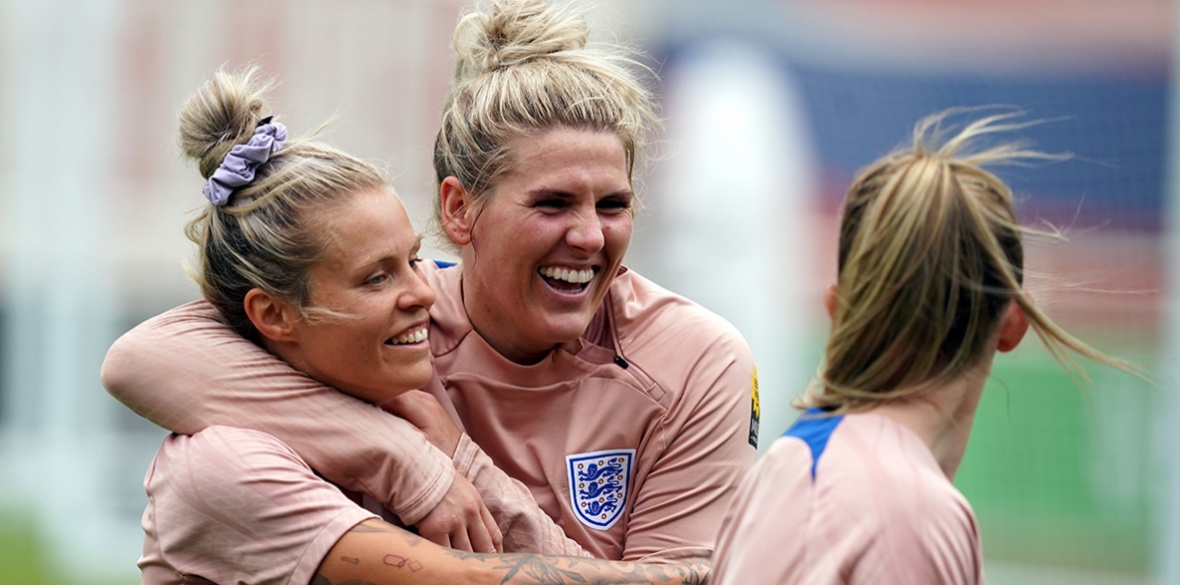 Millie Bright opens up on captaincy and 'pressure' on England at