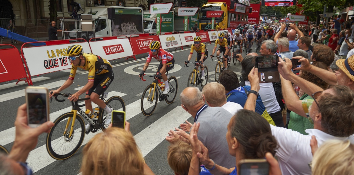 Spanish store cycle race