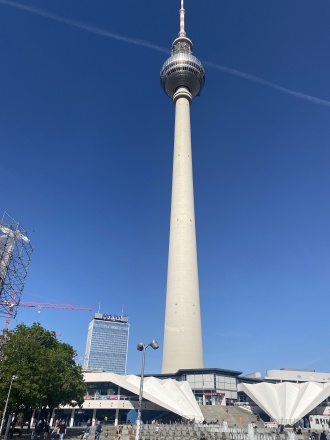 revolutionary berlin walking tour