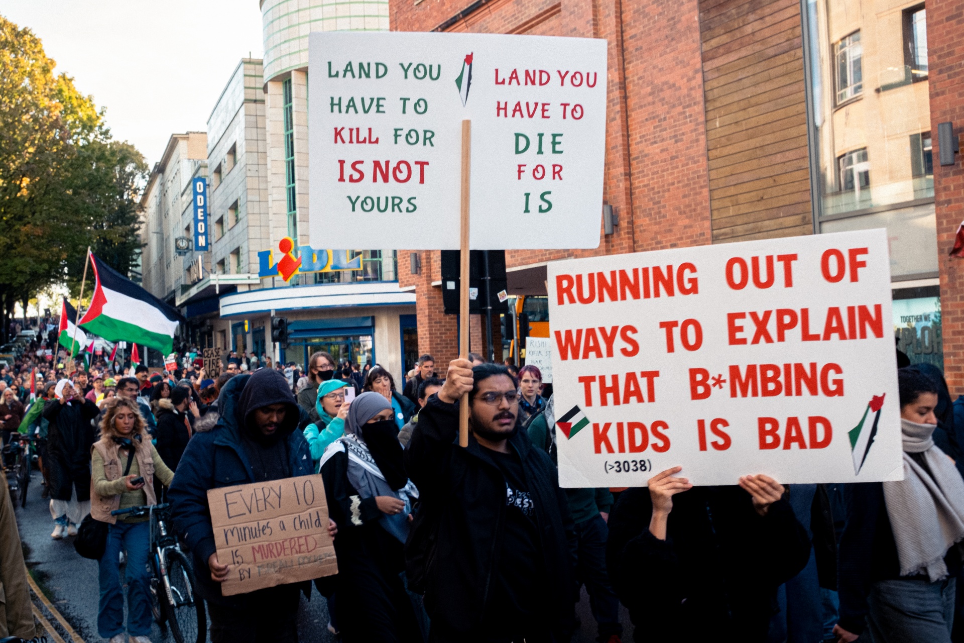 Protesters call for a ceasefire in Bristol