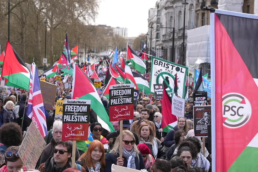 For Palestine, against war