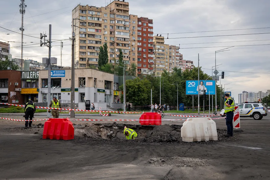 Ukraine and Russia trade deadly strikes over the weekend