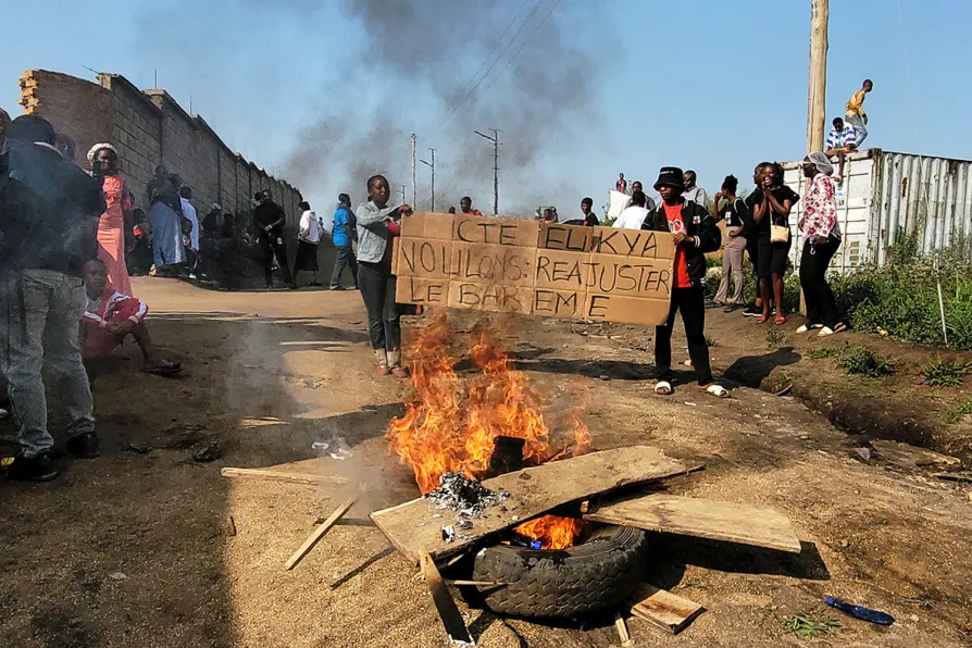 Health workers strike in Congo as Ebola death toll continues to rise